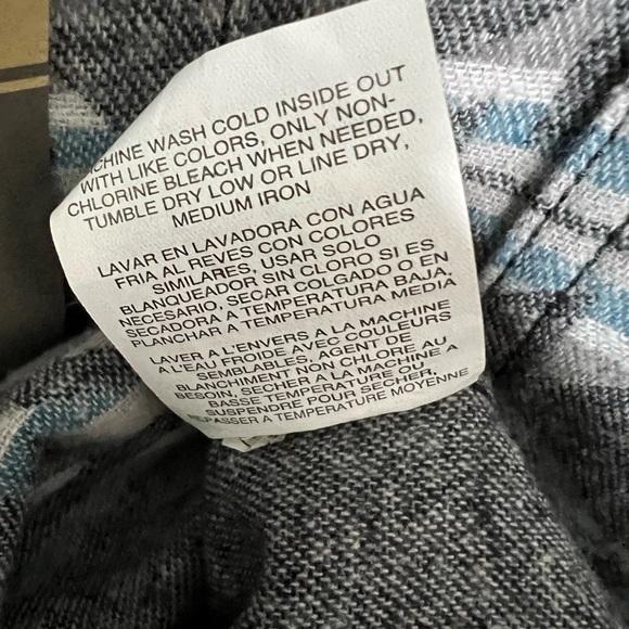 WRANGLER MEN'S RETRO PREMIUM DARK SHADOW JACQUARD FLANNEL - Picture 12 of 15